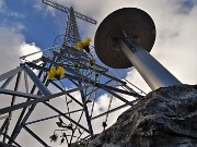 50 Croce (ben 22 m) di vetta del Monte Zucco (1232 m)